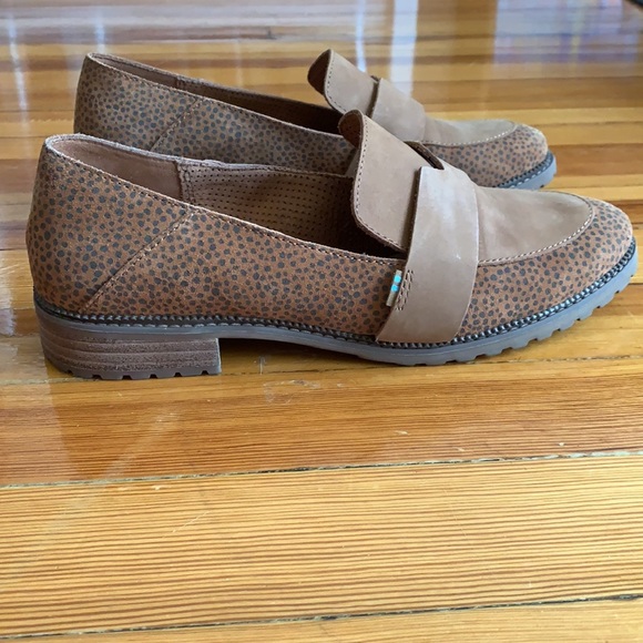 TOMS Mallory Flats/Loafers - sold out online! - Picture 6 of 12